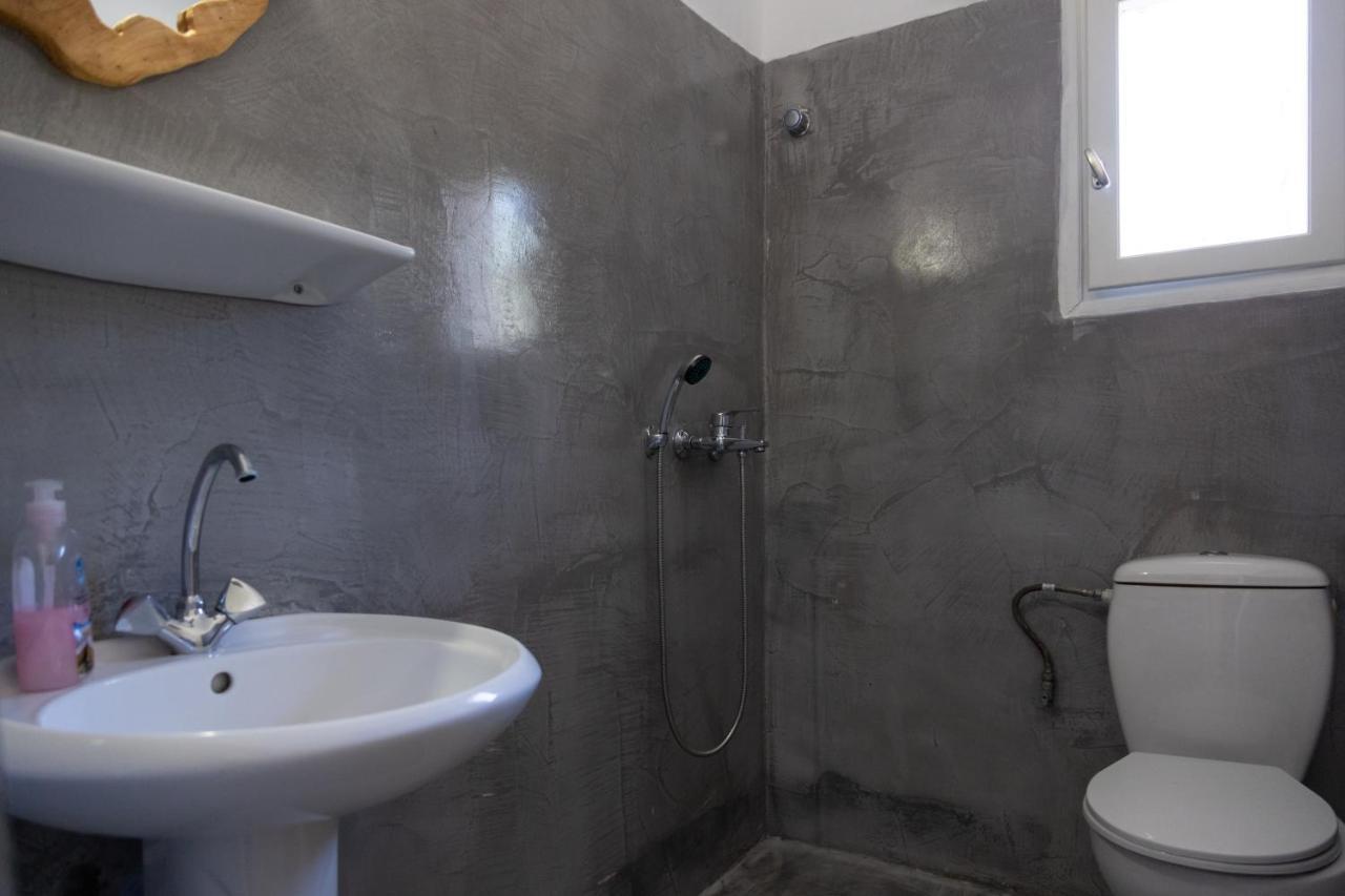 Wilde Rose Hotel Dassia  Esterno foto