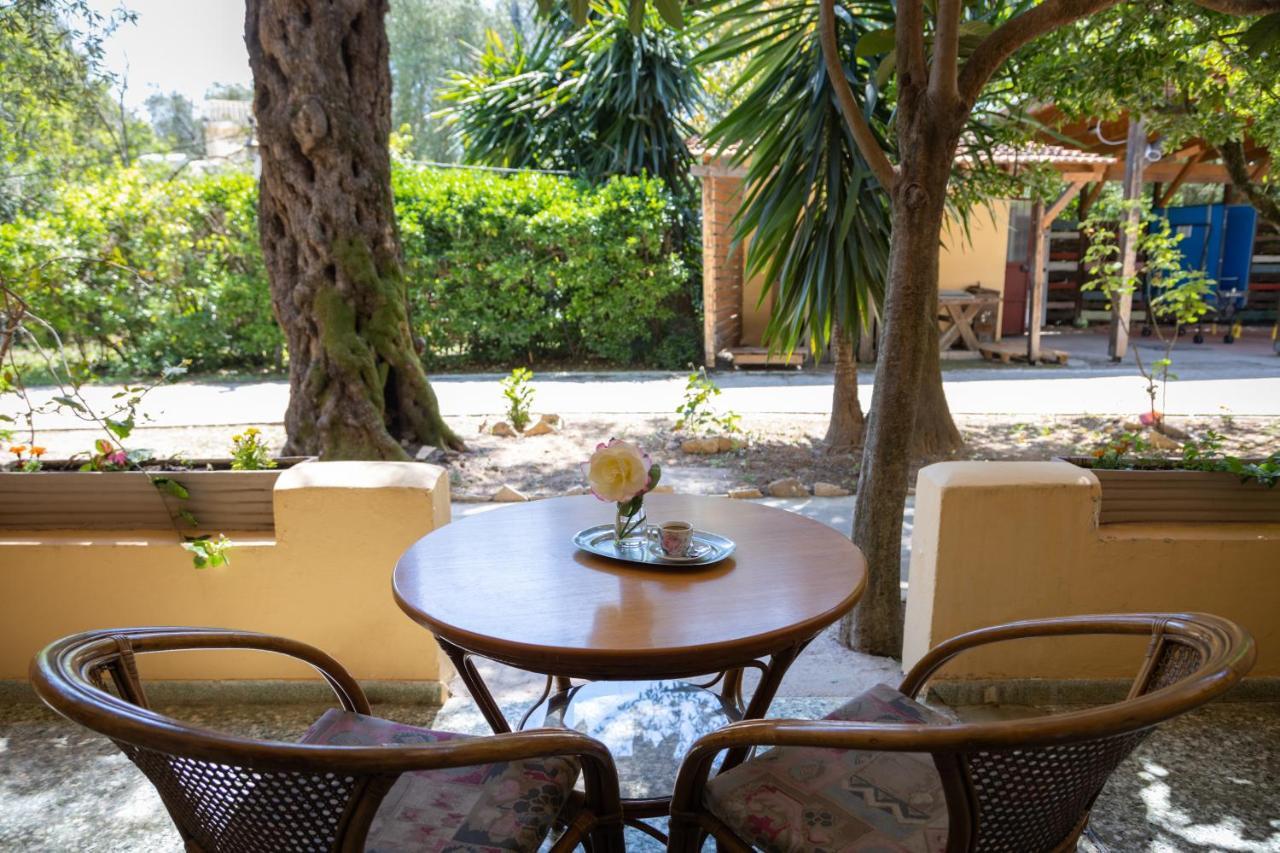 Wilde Rose Hotel Dassia  Esterno foto