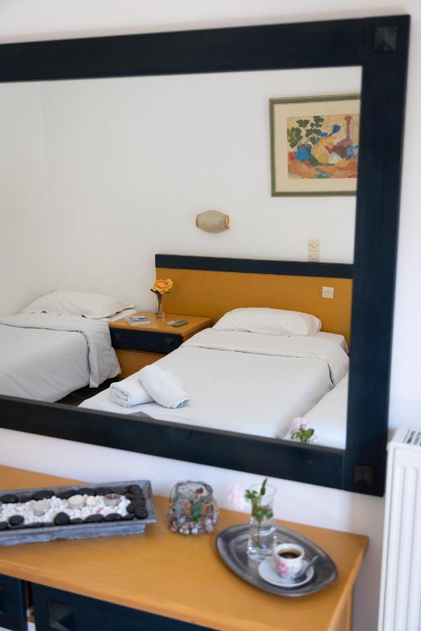 Wilde Rose Hotel Dassia  Esterno foto
