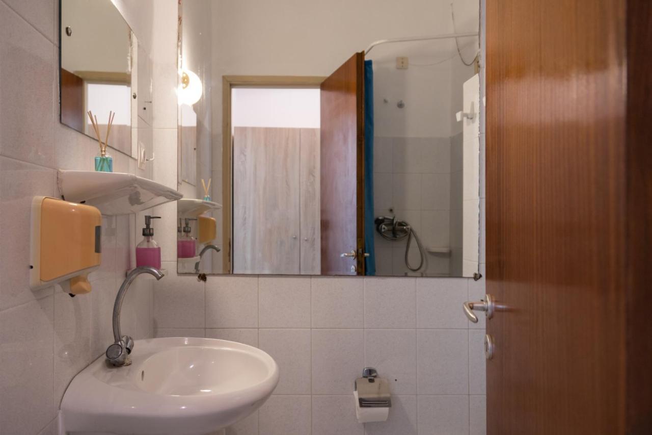 Wilde Rose Hotel Dassia  Esterno foto