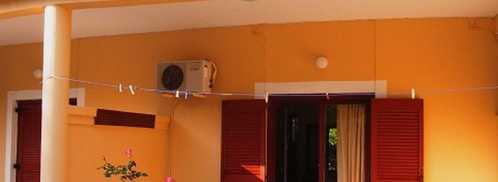 Wilde Rose Hotel Dassia  Esterno foto