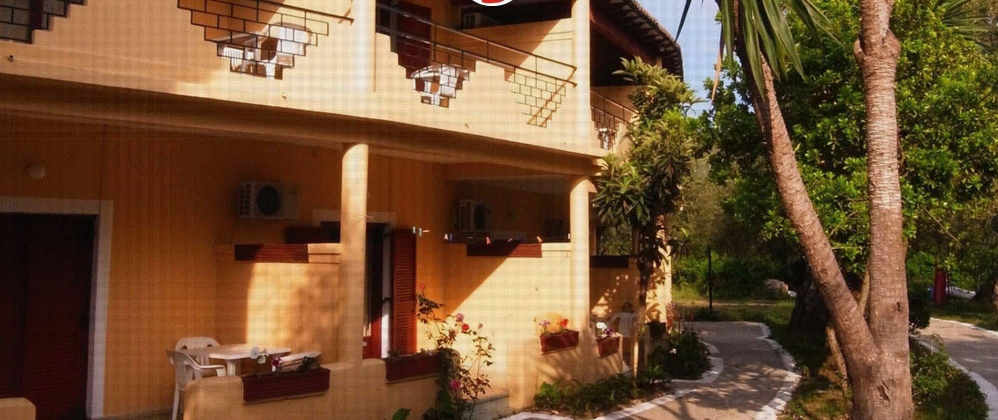 Wilde Rose Hotel Dassia  Esterno foto